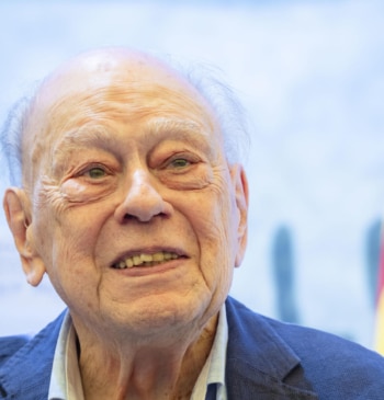 Jordi Pujol pide "integrar" la inmigración en un acto de homenaje de [...]