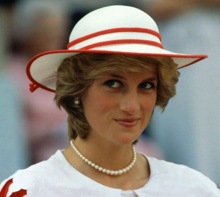Escuchar a Diana 30 años después de su muerte: el documental que recupera grabaciones inéditas de la princesa