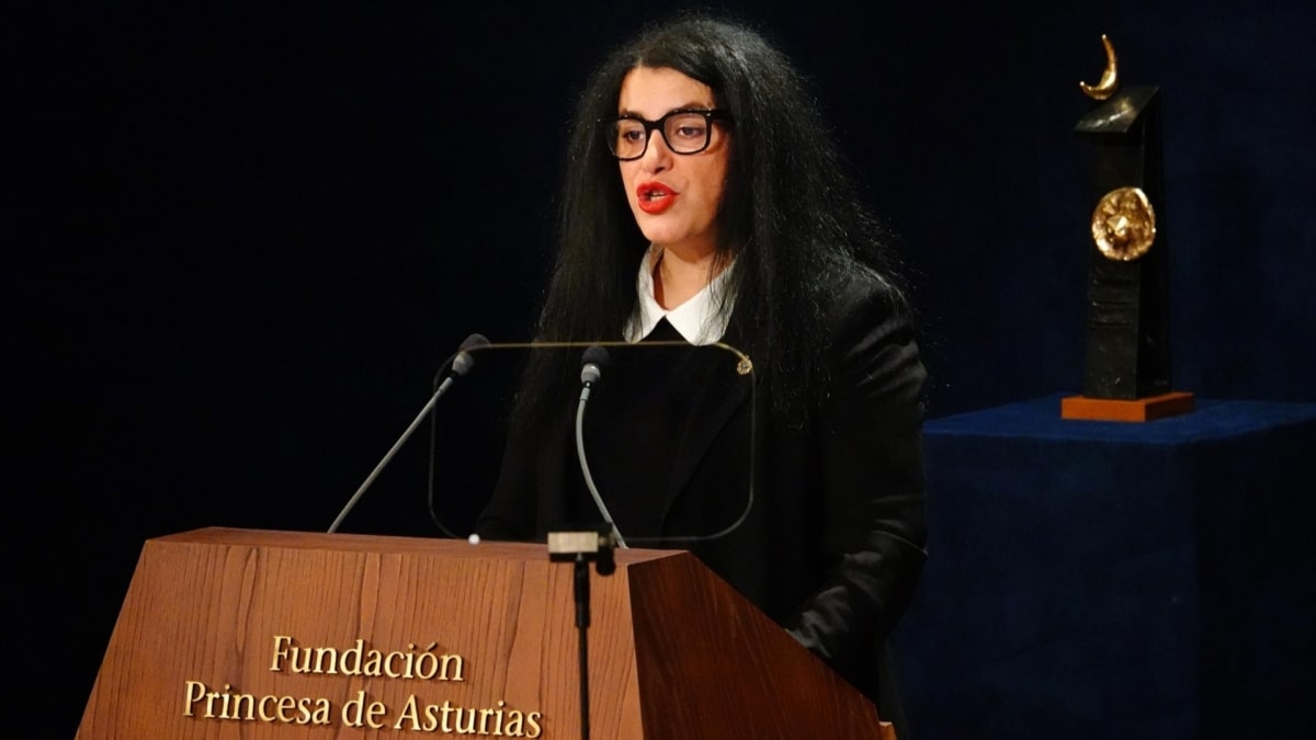La historietista y pintora Marjane Satrapi, premio Princesa de Asturias de Comunicación y Humanidades 2024.