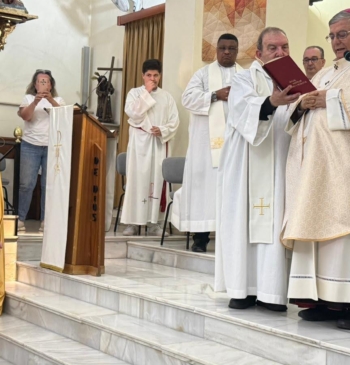 Un vecino de Almendralejo casado y con un hijo, ordenado primer diácono [...]