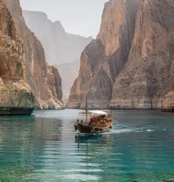 La 'Noruega de Arabia', el paraíso testigo de los ataques en Ormuz