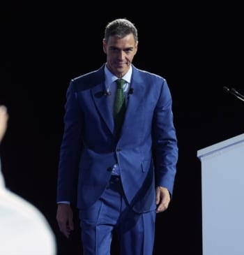 Pedro Sánchez y "las andanzas de la señora Leire Díez"