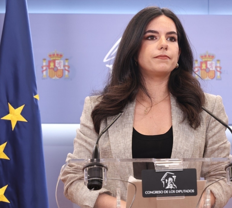 La condición de Junts para la moción agita a Vox: "Una reunión de Feijóo con Puigdemont no la entendería nadie"