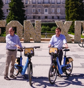 Madrid activa una semana de transporte gratuito por la visita del papa [...]