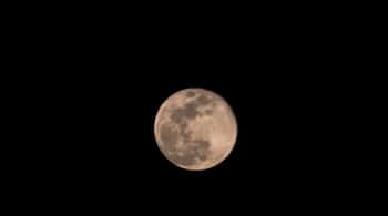 Luna llena de junio 2026: cuándo y cómo ver la Luna de Fresa que da la bienvenida al verano