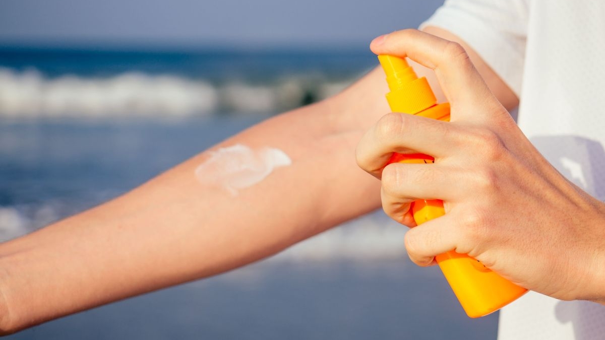 Aumenta un 11% la venta de 'aftersun' en las farmacias y los solares alcanzan su pico en marzo