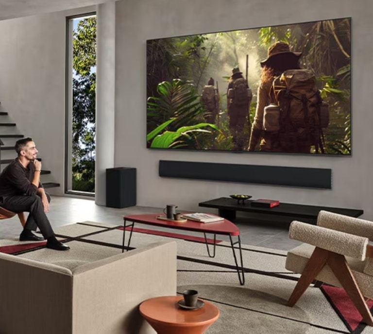 Esta TV OLED de LG hace que todas las demás parezcan viejas: 65 pulgadas, 4K y 1400 € de descuento