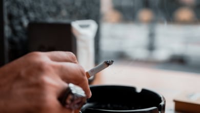 ¿Han dejado de fumar los españoles? El consumo de cigarrillos cae casi un 40% desde la pandemia
