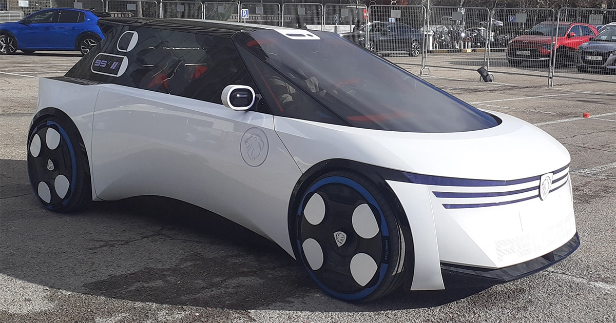 Peugeot Polygon Concept: así será conducir un Peugeot en 2027