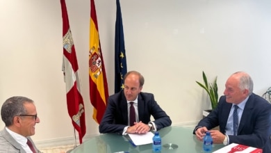 La Junta refuerza su colaboración con las cooperativas agrarias de Castilla y León