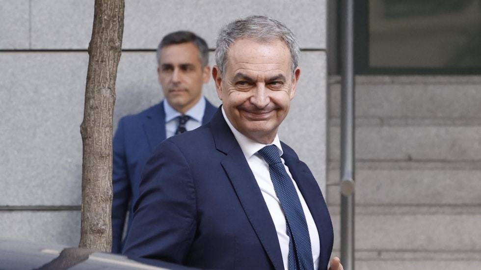 Calama rectifica y estudiará la nulidad planteada por Zapatero contra el origen del 'caso Plus Ultra'