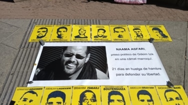 Marruecos corta la comunicación con un preso saharaui mientras su salud decae por una huelga de hambre de 45 días