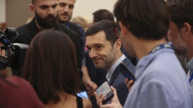 Las pegas adelantadas por los socios amenazan con hacer descarrilar el decreto ley de vivienda de PSOE y Sumar