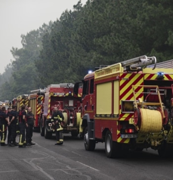 Los incendios en Francia obligan a evacuar a 220.000 personas tras arrasar [...]