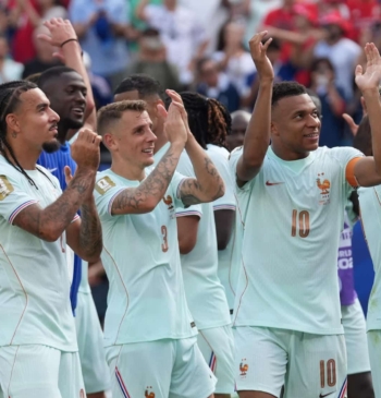 Francia no falla ante Marruecos y alcanza sus terceras semifinales consecutivas en [...]