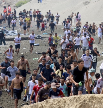 El Gobierno intenta salvaguardar la relación con Marruecos tras el caos migratorio [...]