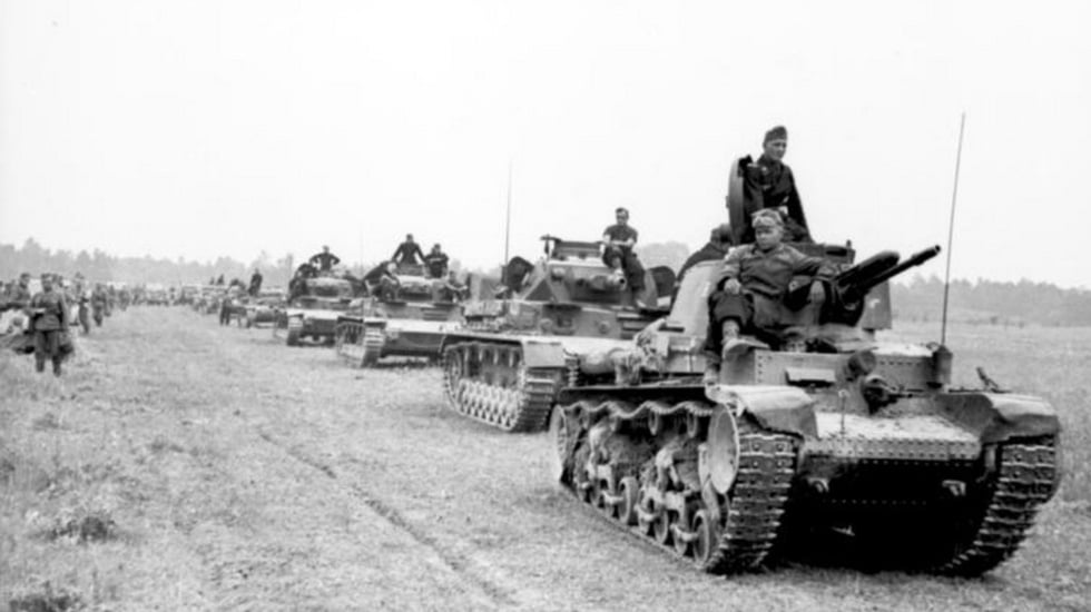 "Blitzkrieg", la sinfonía de acero que conquistó Europa en dos años