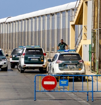 Melilla cierra su única frontera con Marruecos