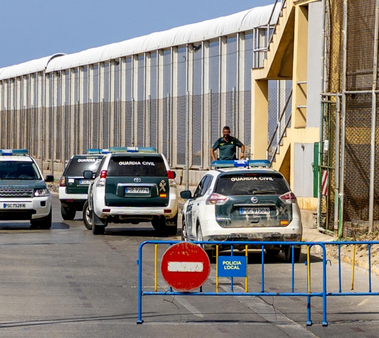 Melilla cierra su única frontera con Marruecos
