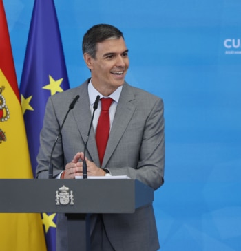 Sánchez defiende a Zapatero y el rescate de Plus Ultra y la [...]