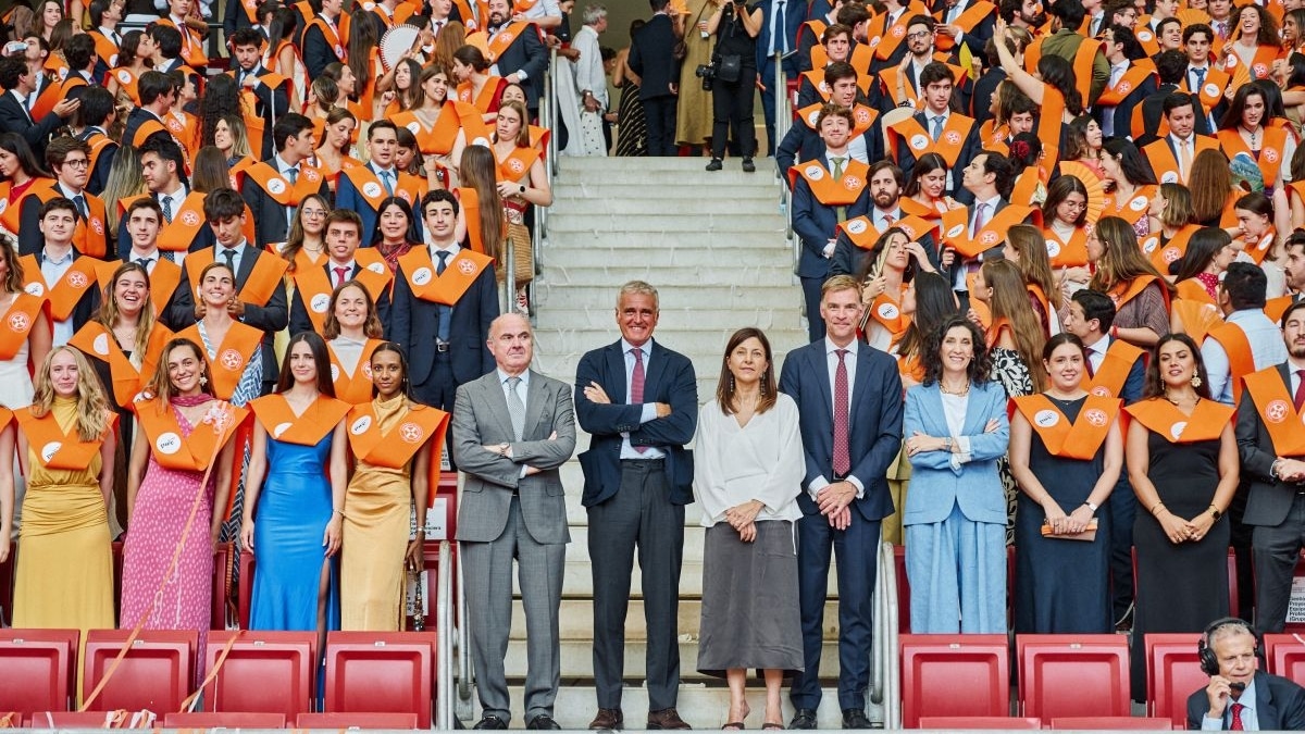 Cerca de 800 profesionales de PwC celebran la segunda graduación de su programa de talento PwC Work Academy