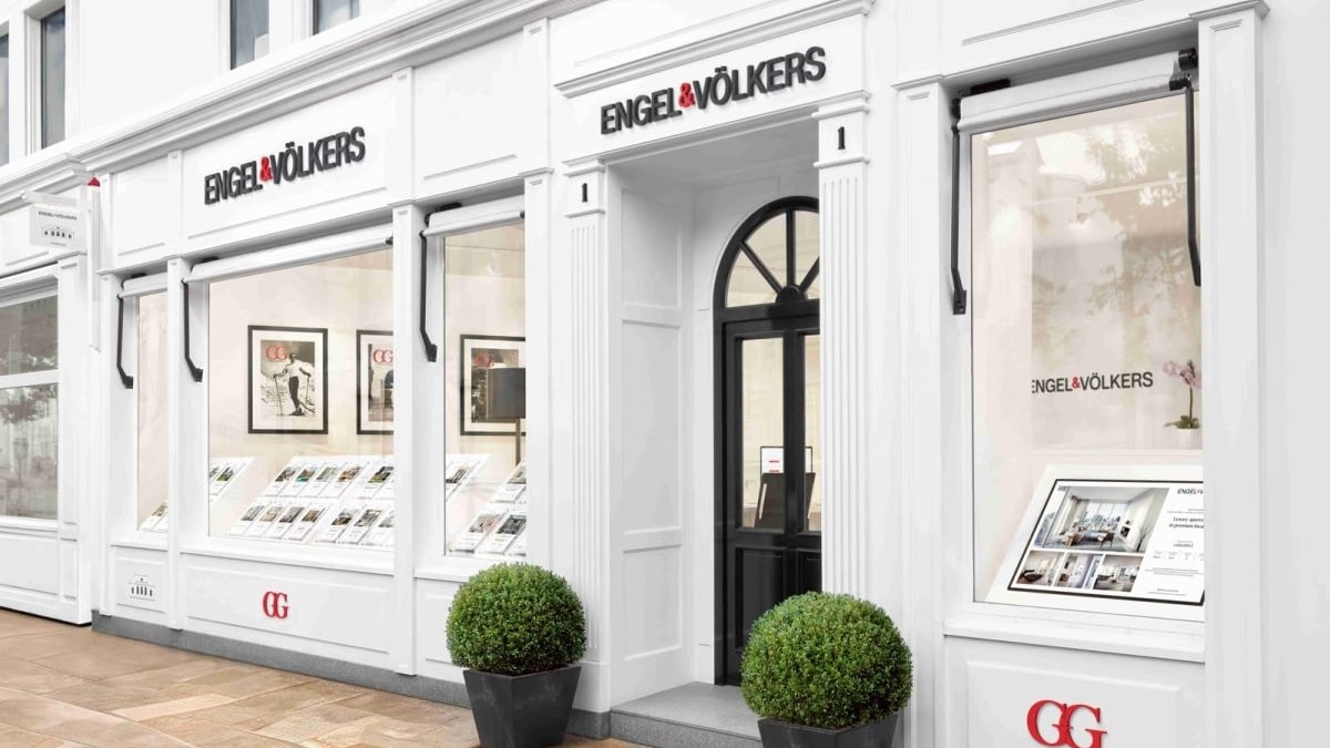 Engel & Völkers Commercial lanza un plan pionero en España con 267 contrataciones laborales