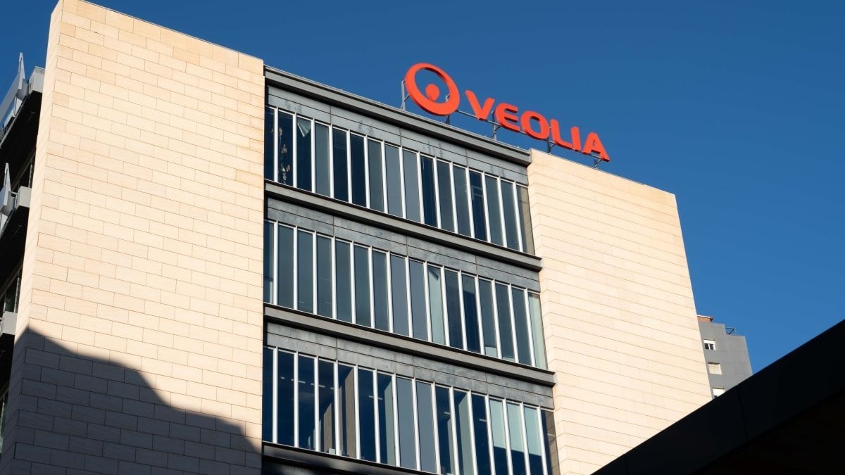 Veolia aumenta su beneficio un 10,4% en el primer semestre y revisa al alza de las previsiones para 2026