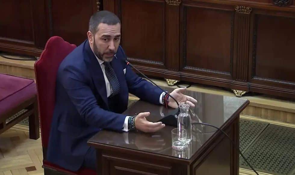 AZVI recurre la denegación del Tribunal Supremo a querellarse contra Víctor de Aldama