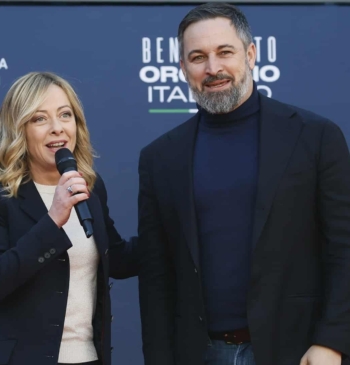 Abascal defiende a Meloni frente a los ataques de Trump: "No puede [...]