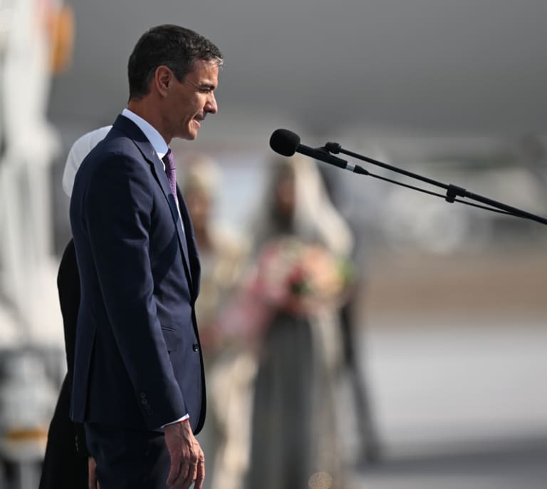 El Gobierno responde con "tranquilidad" a la nueva amenaza de Trump y recuerda que los lazos económicos los tejen las empresas