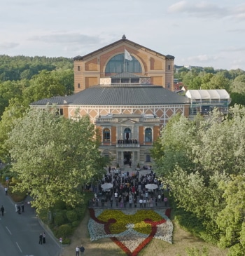 Bayreuth cumple 150 años: el festival de Wagner marcado por la sombra [...]