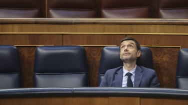 Atar a Junts y 'asfixiar' a Podemos: el Gobierno apura los plazos para una prórroga de alquileres exitosa