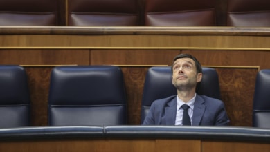 Atar a Junts y 'asfixiar' a Podemos: el Gobierno apura los plazos para una prórroga de alquileres exitosa