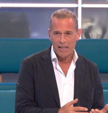 Telecinco cancela el programa de citas con Carlos Lozano 'Amor... ¡o lo [...]