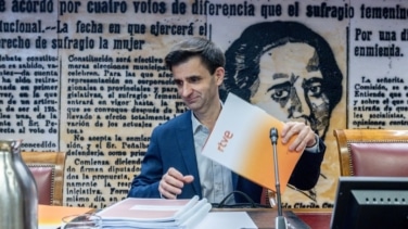Cuando los tertulianos deciden levantarse de la mesa