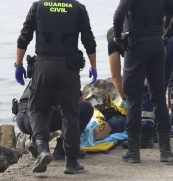 Sánchez viaja con Marlaska a Ceuta y el Gobierno rechaza activar la [...]