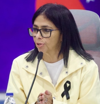 Delcy Rodríguez pone una demanda de conciliación a Aldama por incriminarla en [...]