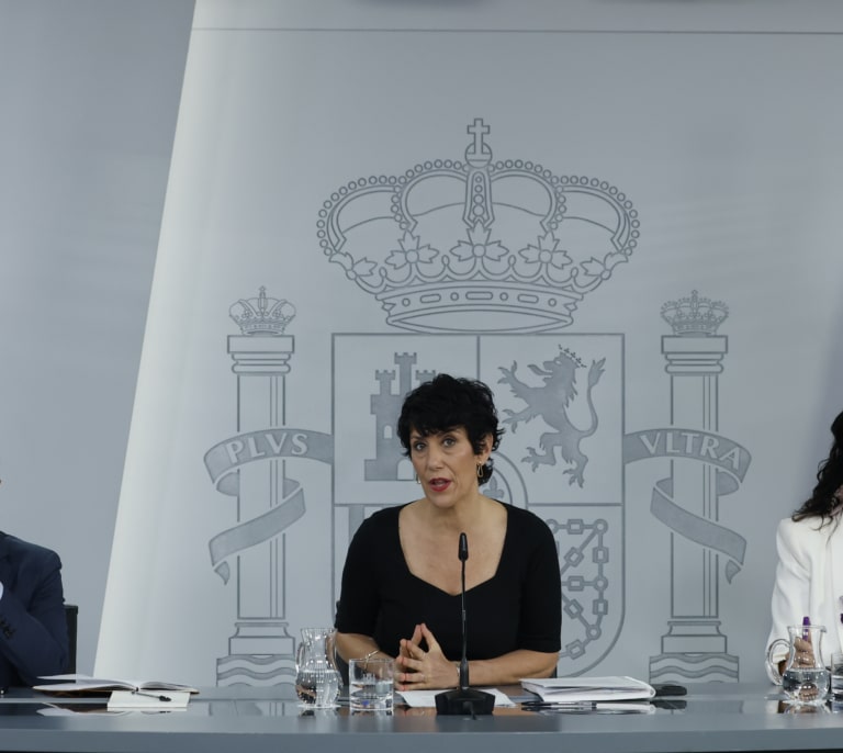 Moncloa y Ferraz reiteran su confianza en la "inocencia" de David Sánchez y ven en la sentencia un intento de "derribar" al Gobierno