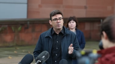 Andy Burnham logra los apoyos necesarios para ser próximo líder laborista y primer ministro británico