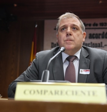 La UCO interviene 9.355 mensajes entre el exjefe de Gabinete de Sánchez [...]