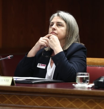 La esposa de Cerdán fue despedida un día después de la detención [...]