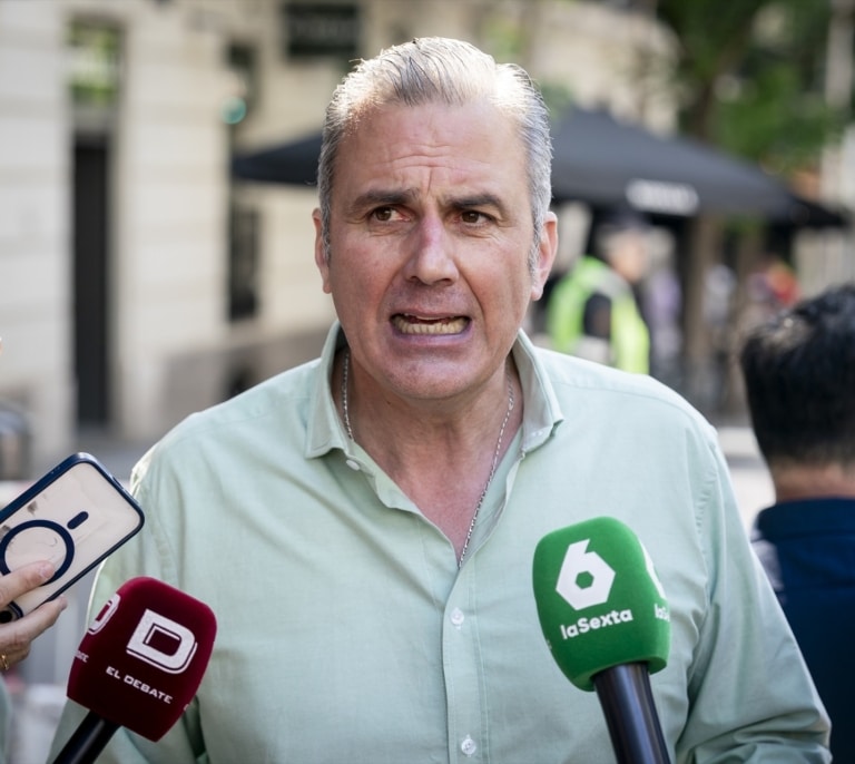 La Justicia niega las medidas cautelares solicitadas por Ortega Smith contra su expulsión de Vox