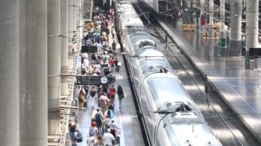 Las 3 provincias que lideran los viajes en tren este verano y que están batiendo todos los récords