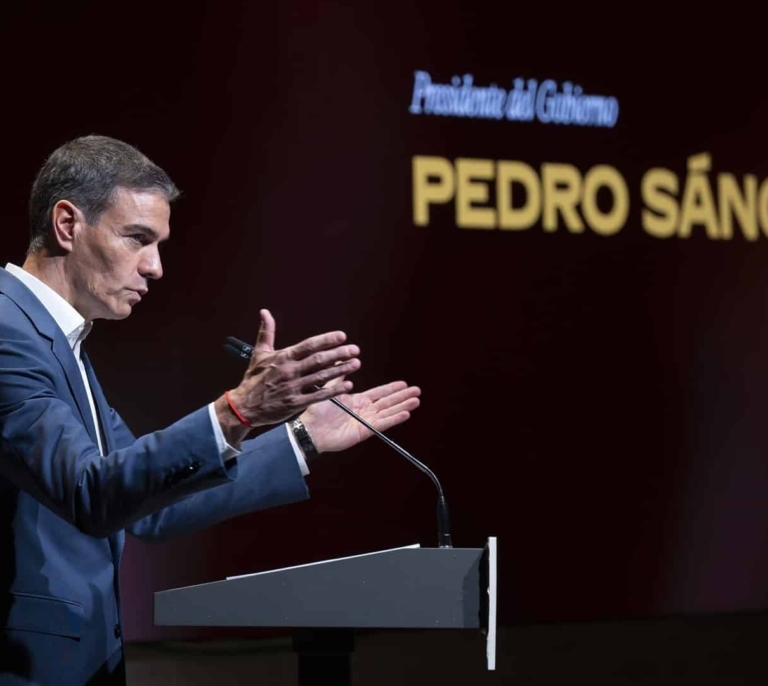 Sánchez pierde casi 500.000 votos entre la condena de Ábalos y dos meses de imputaciones en torno al PSOE