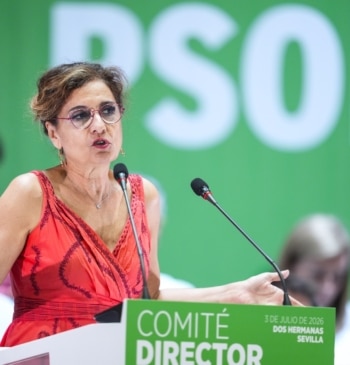 María Jesús Montero se desmarca ahora de Vicente Fernández: "Está metido en [...]