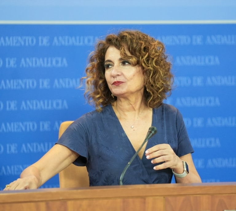 María Jesús Montero busca volver a Madrid: el PSOE de Andalucía la postula como candidata al Senado