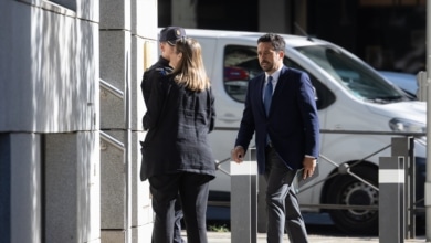 Los fiscales que se citaron con Leire admiten que García Ortiz les reunió después en su despacho y les dijo que lo olvidasen