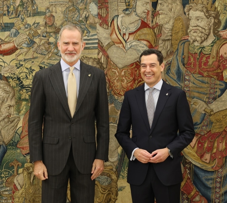 Juanma Moreno se reúne con Felipe VI en Zarzuela tras iniciar su tercer mandato al frente de la Junta
