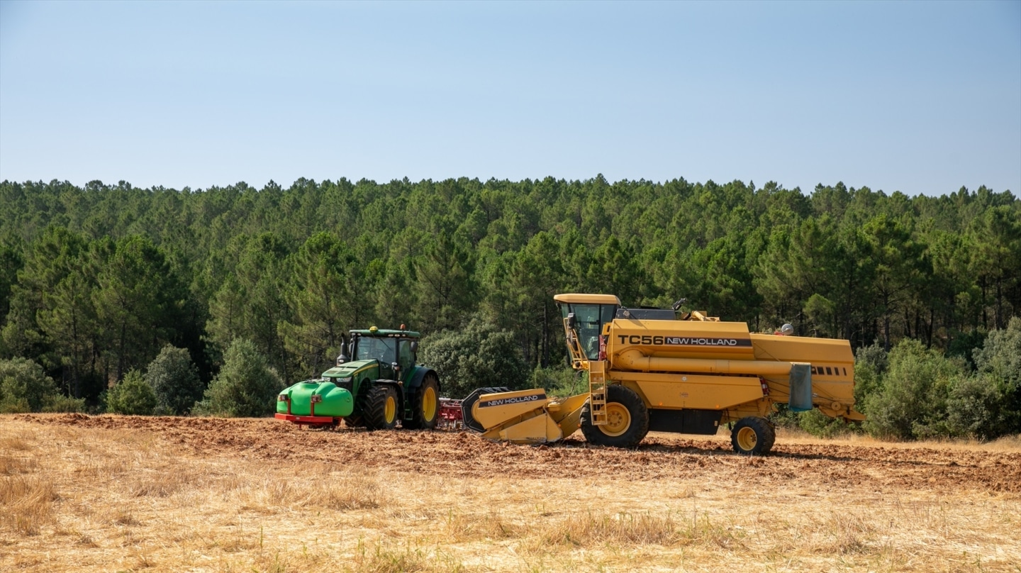 Marlaska suspende la cosecha con maquinaria agrícola en Madrid, Ávila y Toledo por el riesgo de nuevos incendios