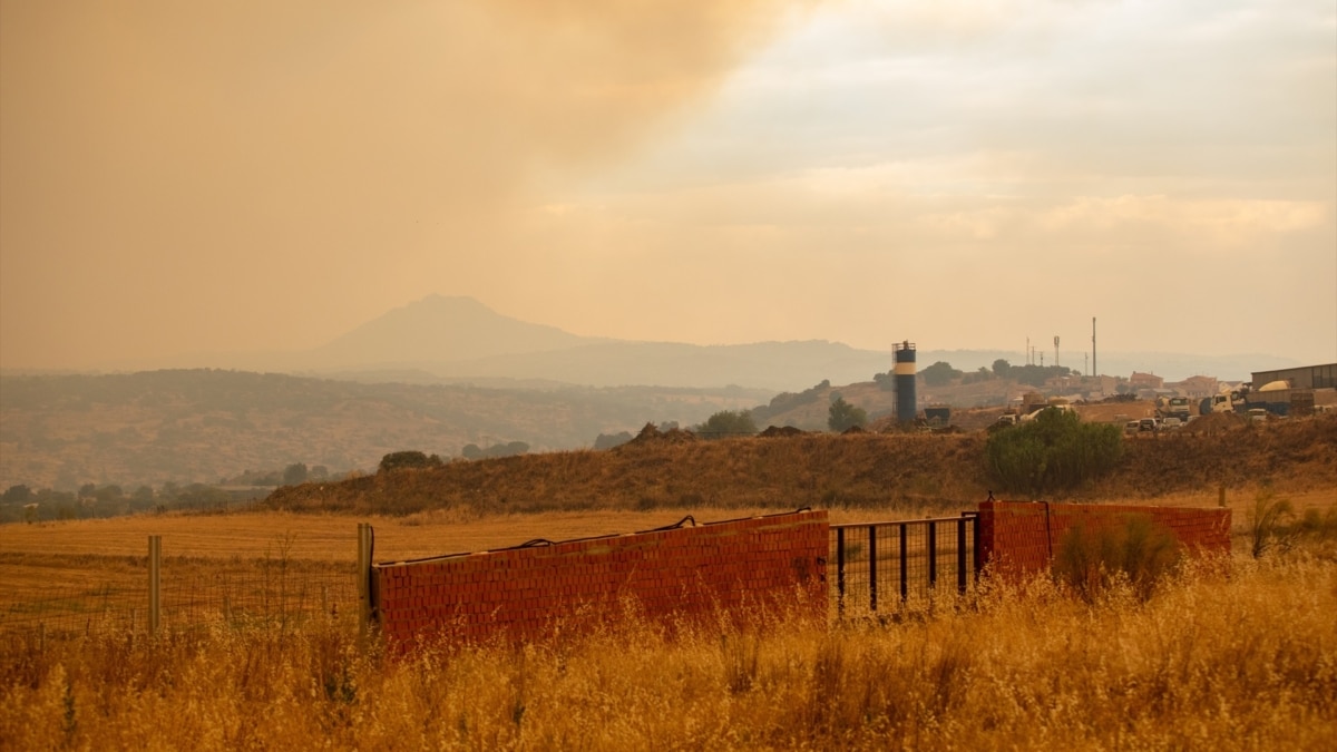 Castilla-La Mancha recupera el control de los incendios y rebaja el nivel de emergencia tras frenar el avance del fuego hacia Toledo